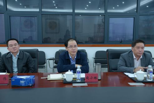 图为:区委书记宛小林指导工